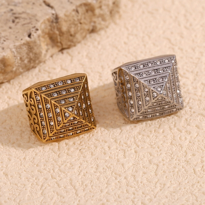 Pyramid Men's Ring-Gold    Size 10 17g 💨🔥