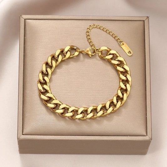 Gold plated Cuban Link (8 inch)